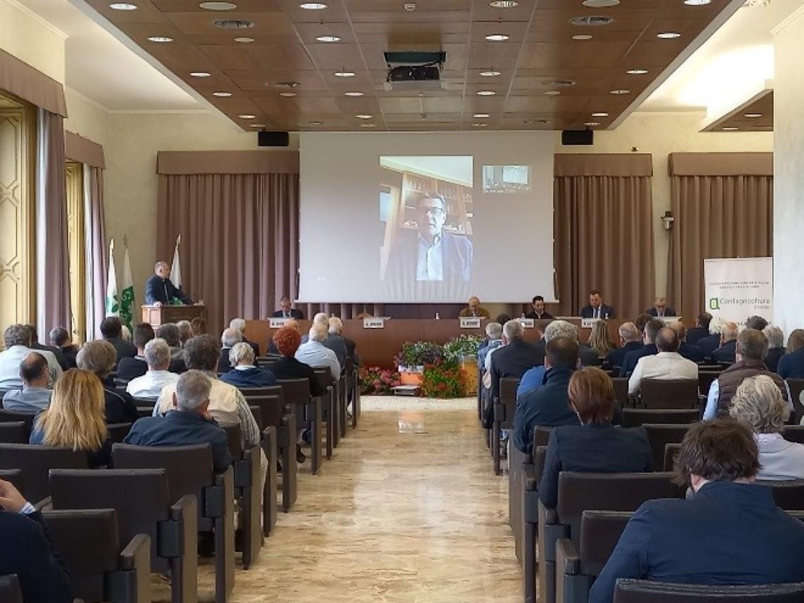 Sala ASSEMBLEA del 22/5/22 con l’on.  Giorgetti in video