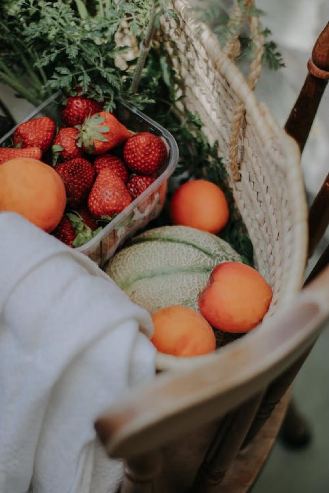 Raccolta frutta self-service: l'appuntamento di Confagricoltura Bergamo amato dalle famiglie