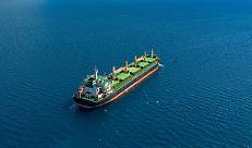 Hormuz, il collo di bottiglia che nutre il mondo: come un &ldquo;terzo&rdquo; dei fertilizzanti finisce nel mirino e perch&eacute; l&rsquo;Europa (e l&rsquo;Italia) devono correre ai ripari